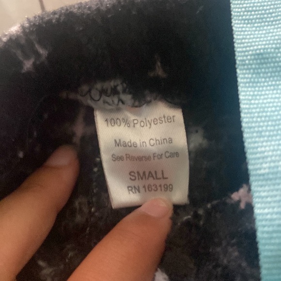 Pajama bottoms from 5 below - Picture 2 of 2